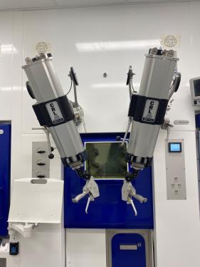 Radiochemistry hot cell manipulation arms